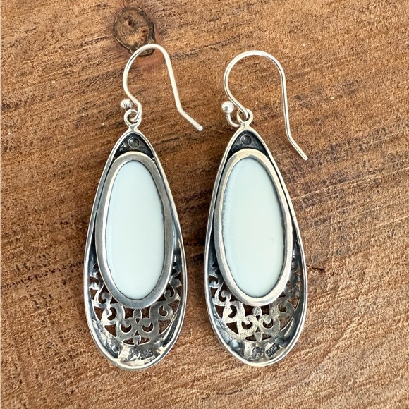 Samuel B. Mother of Pearl Shell and Sterling Silver Drop Earrings - Picture 6 of 9